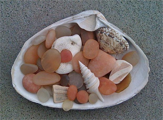 ROSE QUARTZ STONES and POTTERY SHARDS, Delaware and Chesapeake Bays.